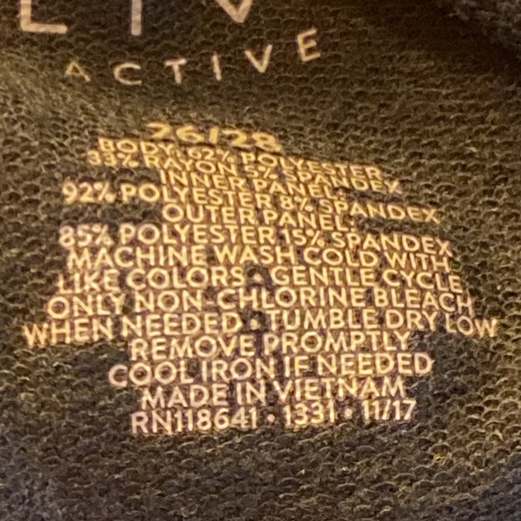 Livi Active Black Layered sweater Top 26/28 - Picture 7 of 11